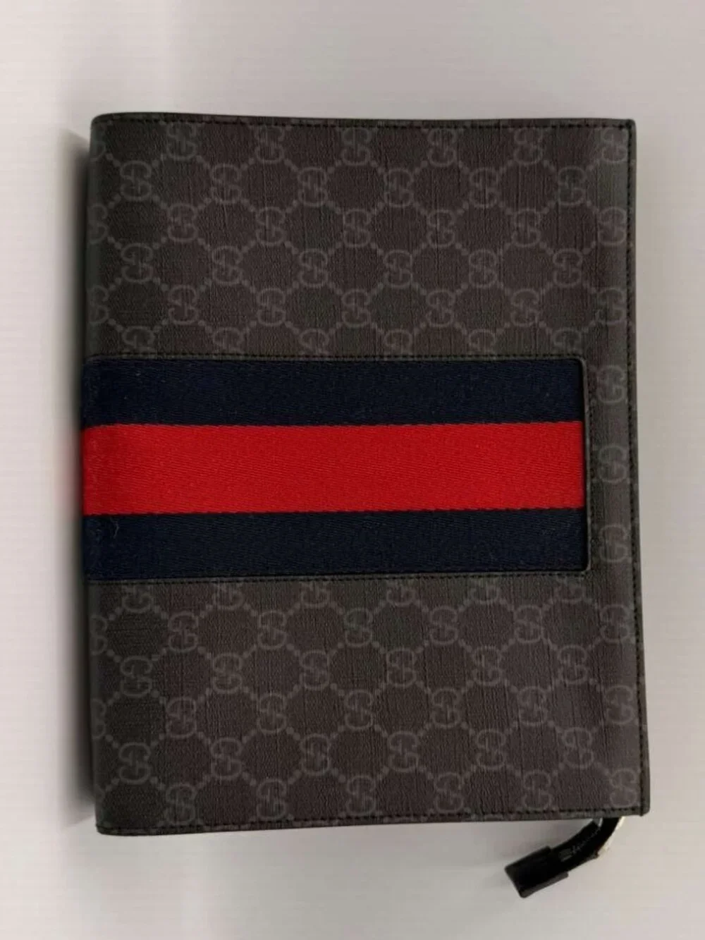 Gucci GG Supreme Web Pouch — Black/Grey